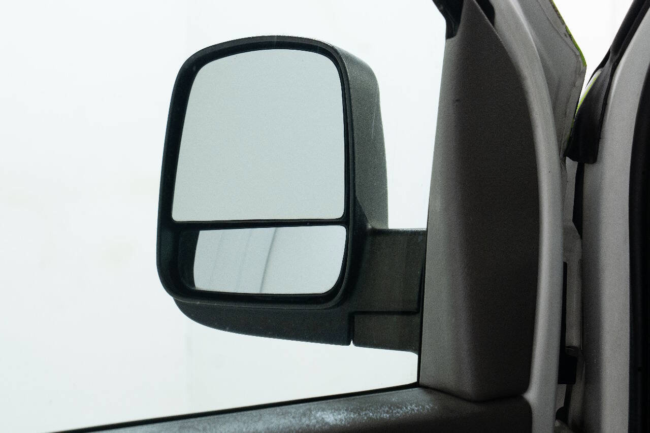 Used 2013 Chevrolet Express 1500 image 11