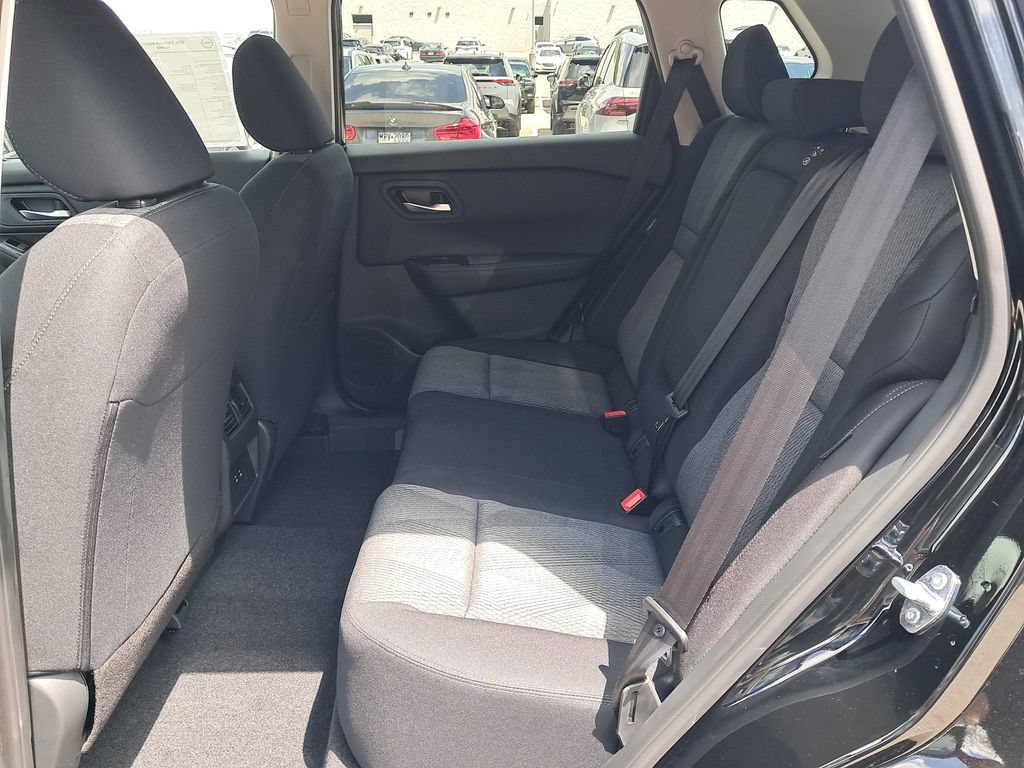New 2026 Nissan Rogue SV w/ Cold Weather Package AWD/4WD image 26
