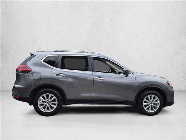 Used 2020 Nissan Rogue SV FWD image 4