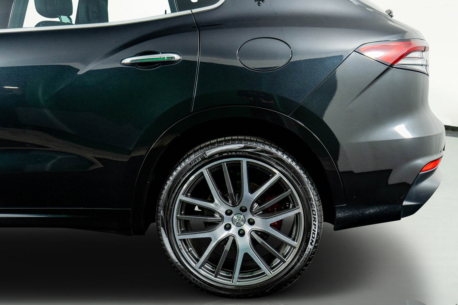 Used 2022 Maserati Levante Modena image 68