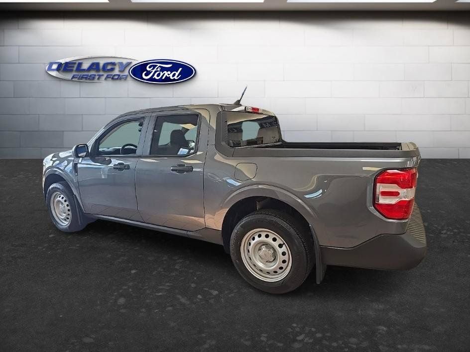 Used 2022 Ford Maverick XL w/ Equipment Group 100A Standard AWD/4WD image 3