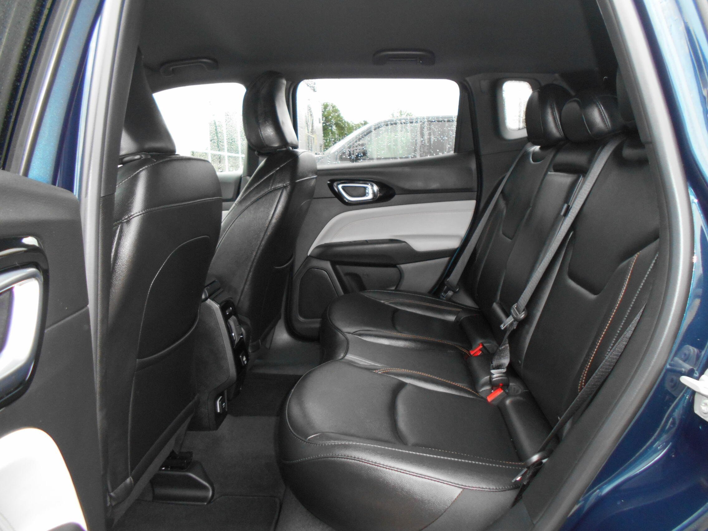 Certified 2024 Jeep Compass Limited AWD/4WD image 7