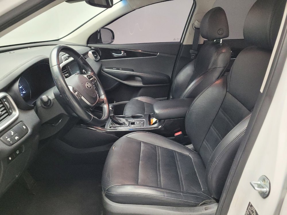 Used 2019 Kia Sorento EX FWD image 17