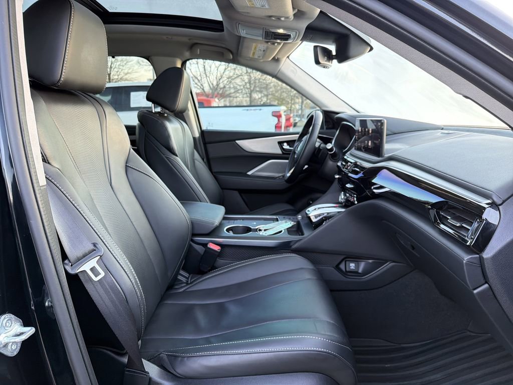 Used 2025 Acura MDX w/ Technology Package image 22