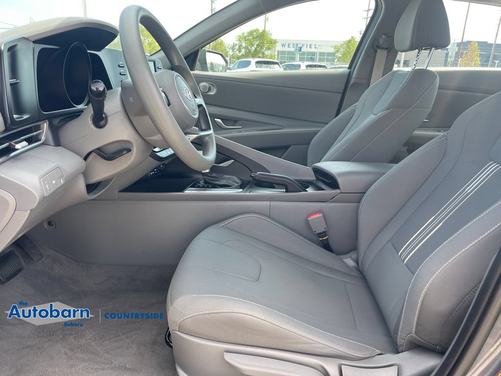 Used 2023 Hyundai Elantra SEL FWD image 9