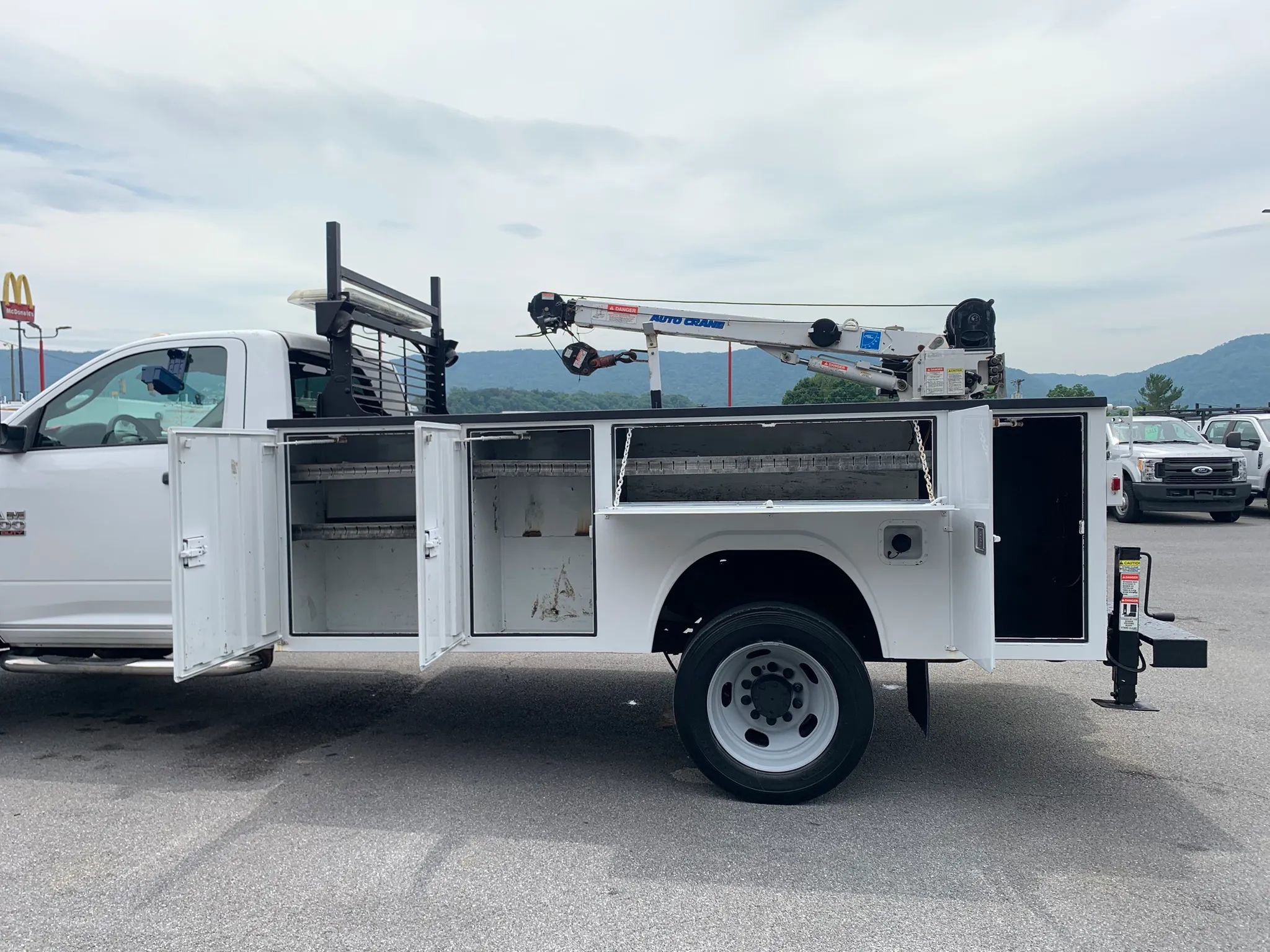 Used 2016 RAM 5500 Tradesman w/ Payload Upgrade Package RWD image 25
