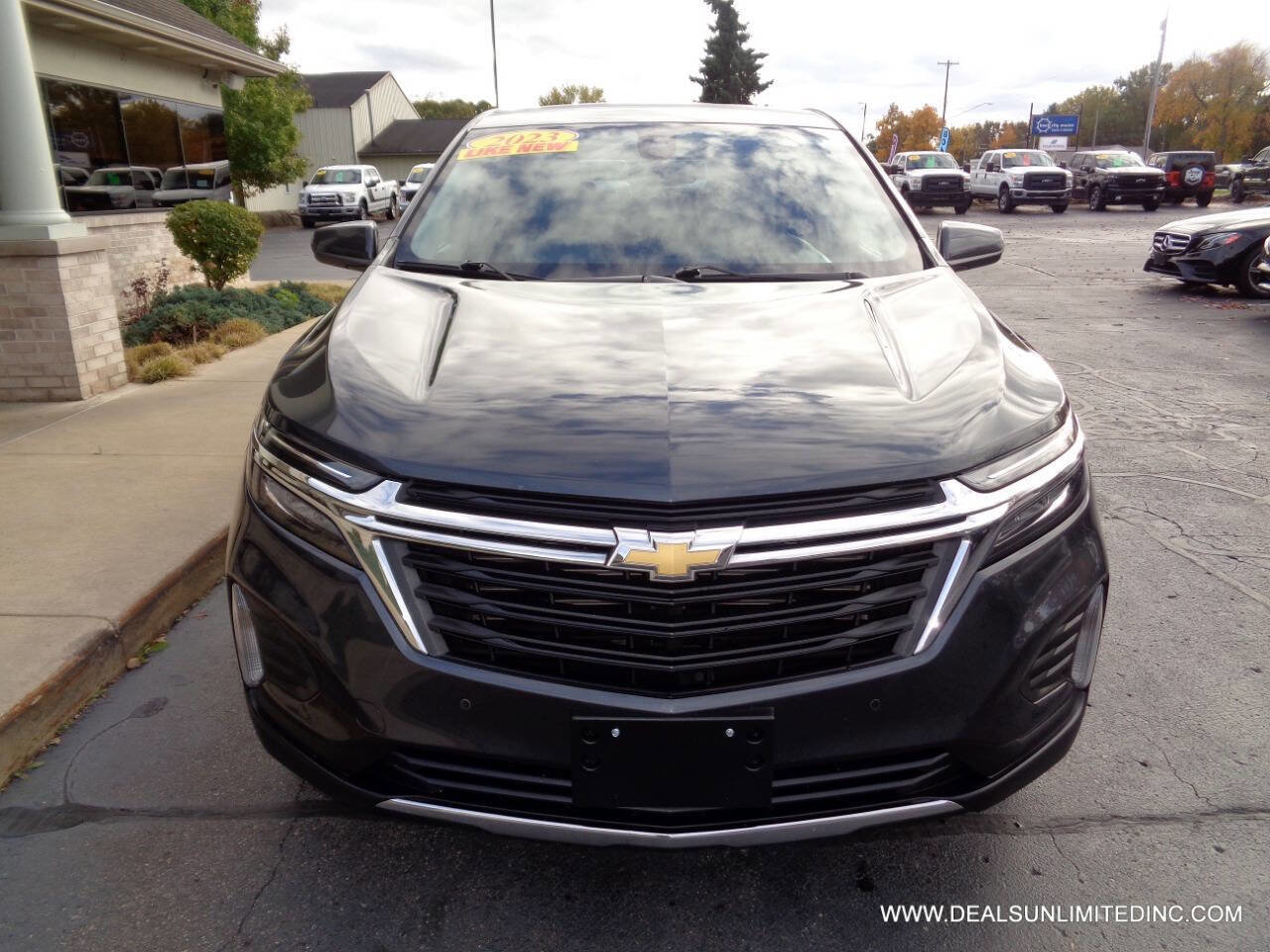 Used 2023 Chevrolet Equinox LT w/ LPO, Floor Liner Package image 22