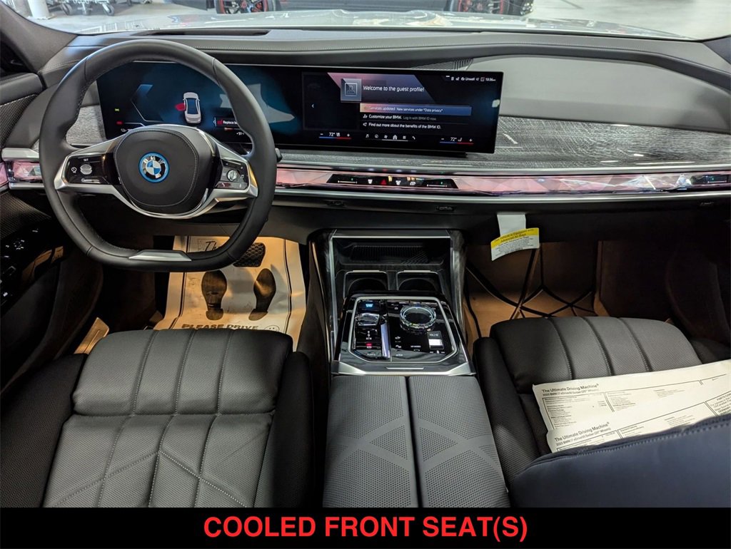 New 2025 BMW i7 eDrive50 w/ Premium Package image 14