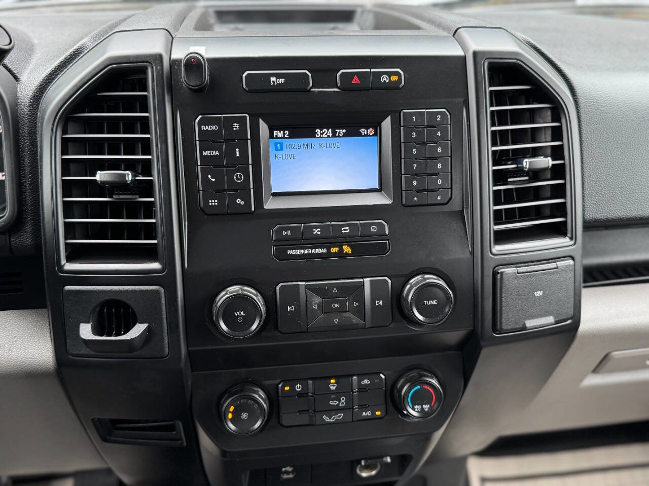 Used 2019 Ford F150 XL w/ Equipment Group 101A Mid RWD image 13