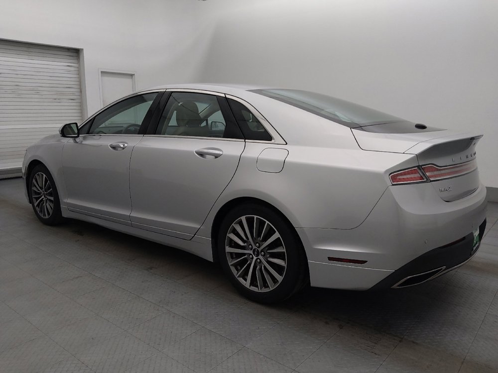 Used 2017 Lincoln MKZ Select w/ Select Plus Package FWD image 3
