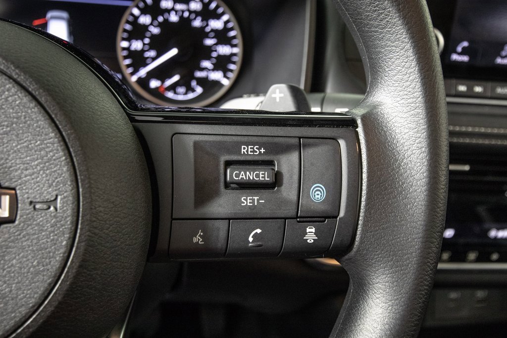 Used 2022 Nissan Rogue SV image 21