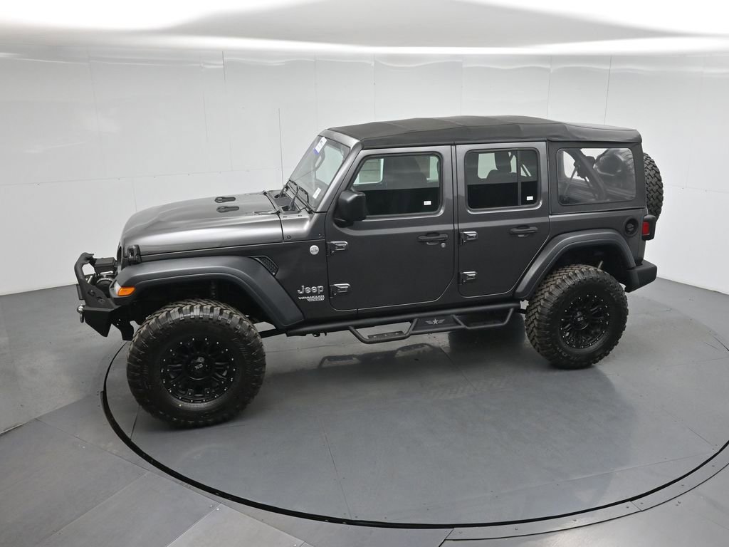 Used 2018 Jeep Wrangler Unlimited Sport image 42