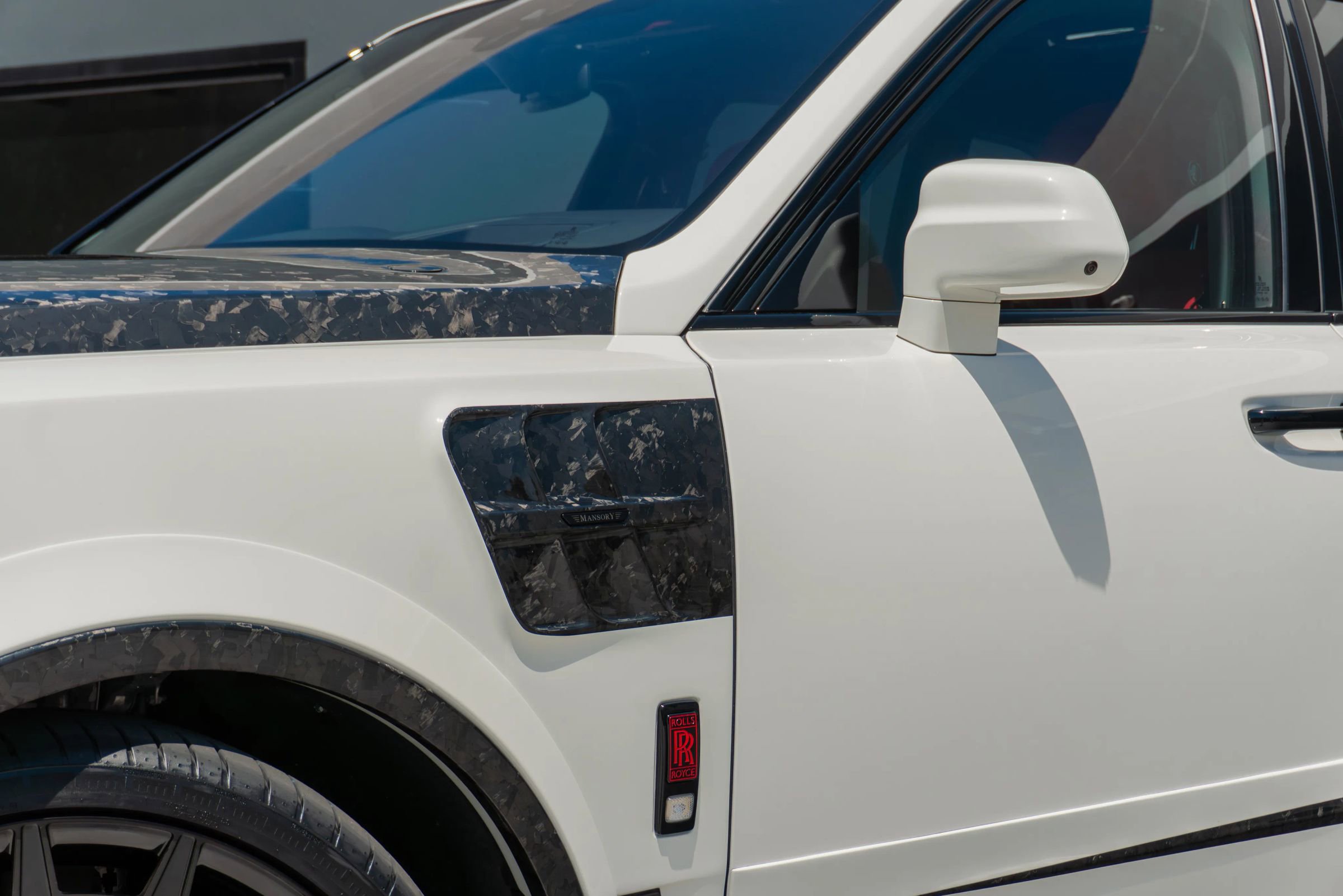 Used 2026 Rolls-Royce Cullinan AWD/4WD image 21