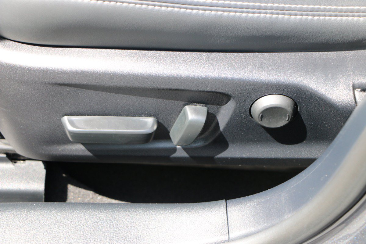 Used 2023 Lexus IS 300 w/ Premium Package RWD image 29