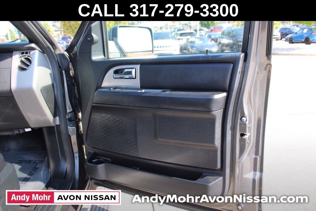 Used 2017 Ford Expedition EL Limited w/ Equipment Group 301A AWD/4WD image 21