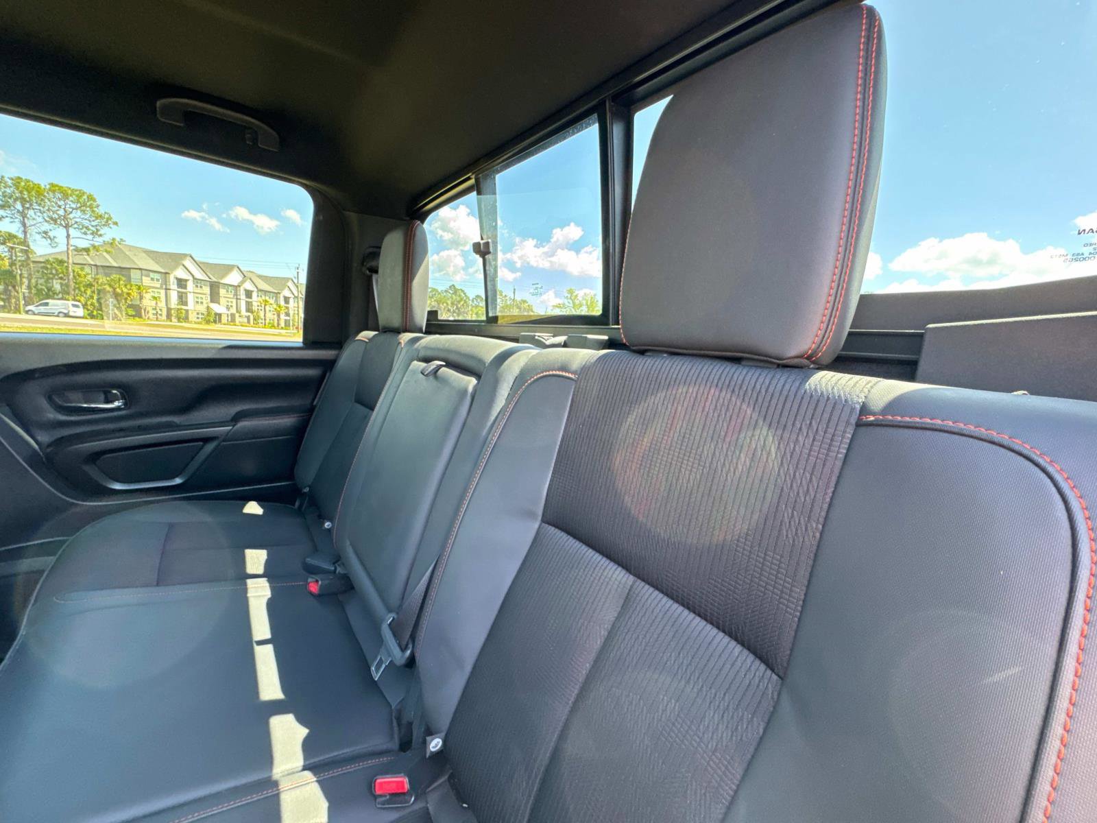 Used 2023 Nissan Titan PRO-4X image 13