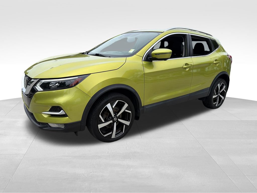 Used 2020 Nissan Rogue Sport SL w/ Premium Package FWD image 3