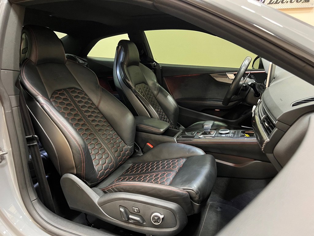 Used 2019 Audi RS 5 w/ Black Optic Carbon Package AWD/4WD image 43