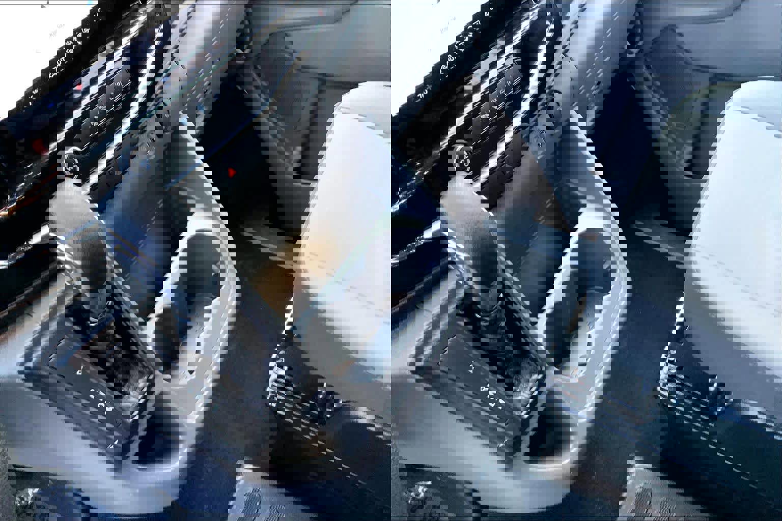 Used 2023 Ford Transit 350 XLT image 29