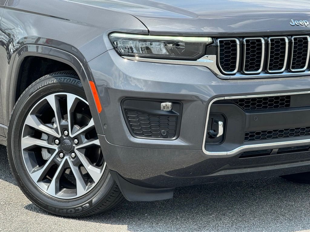 Used 2022 Jeep Grand Cherokee Overland AWD/4WD image 13