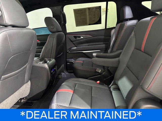 Used 2024 Chevrolet Traverse RS AWD/4WD image 16