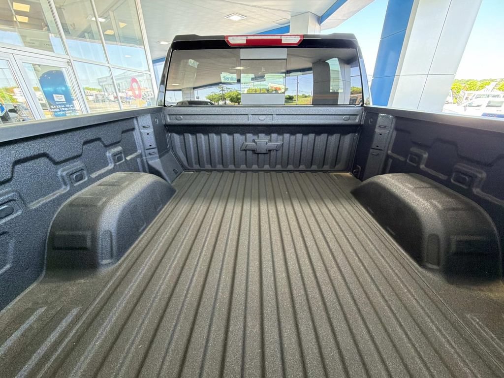 New 2026 Chevrolet Silverado 1500 RST AWD/4WD image 12