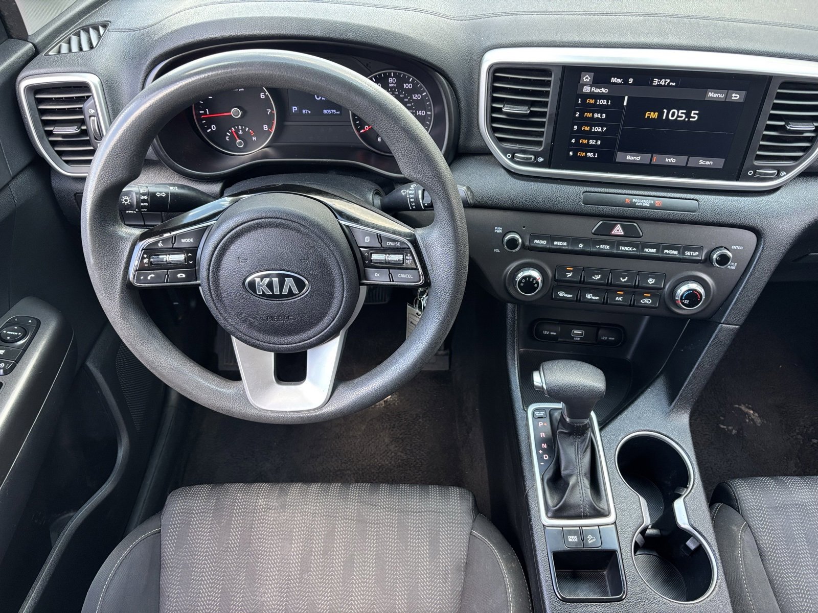 Used 2022 Kia Sportage LX image 3