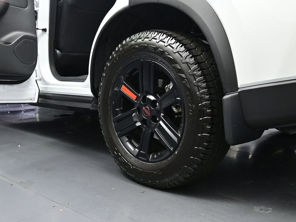 New 2026 Nissan Rogue SV image 25