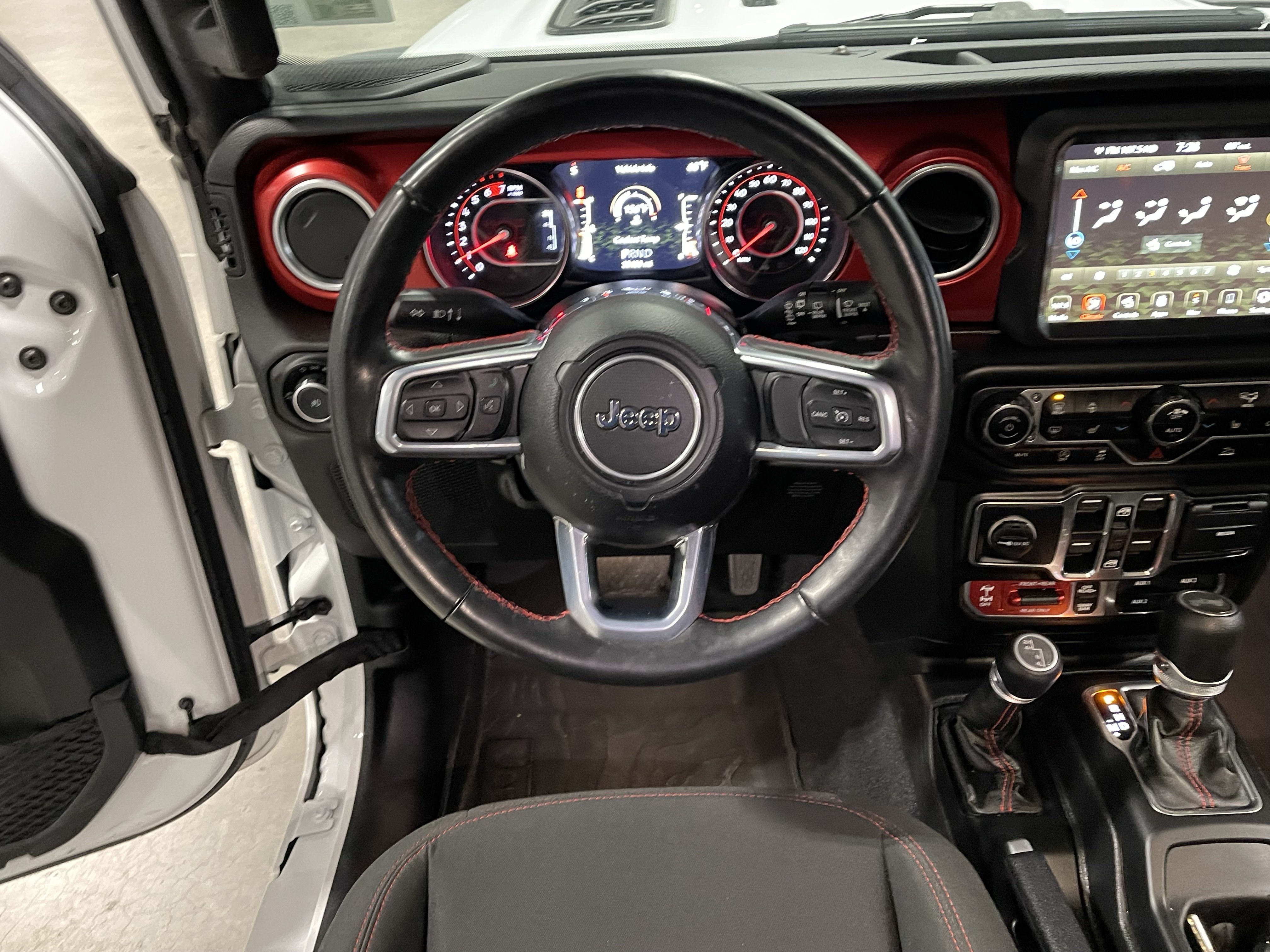 Used 2021 Jeep Wrangler Unlimited Rubicon AWD/4WD image 13