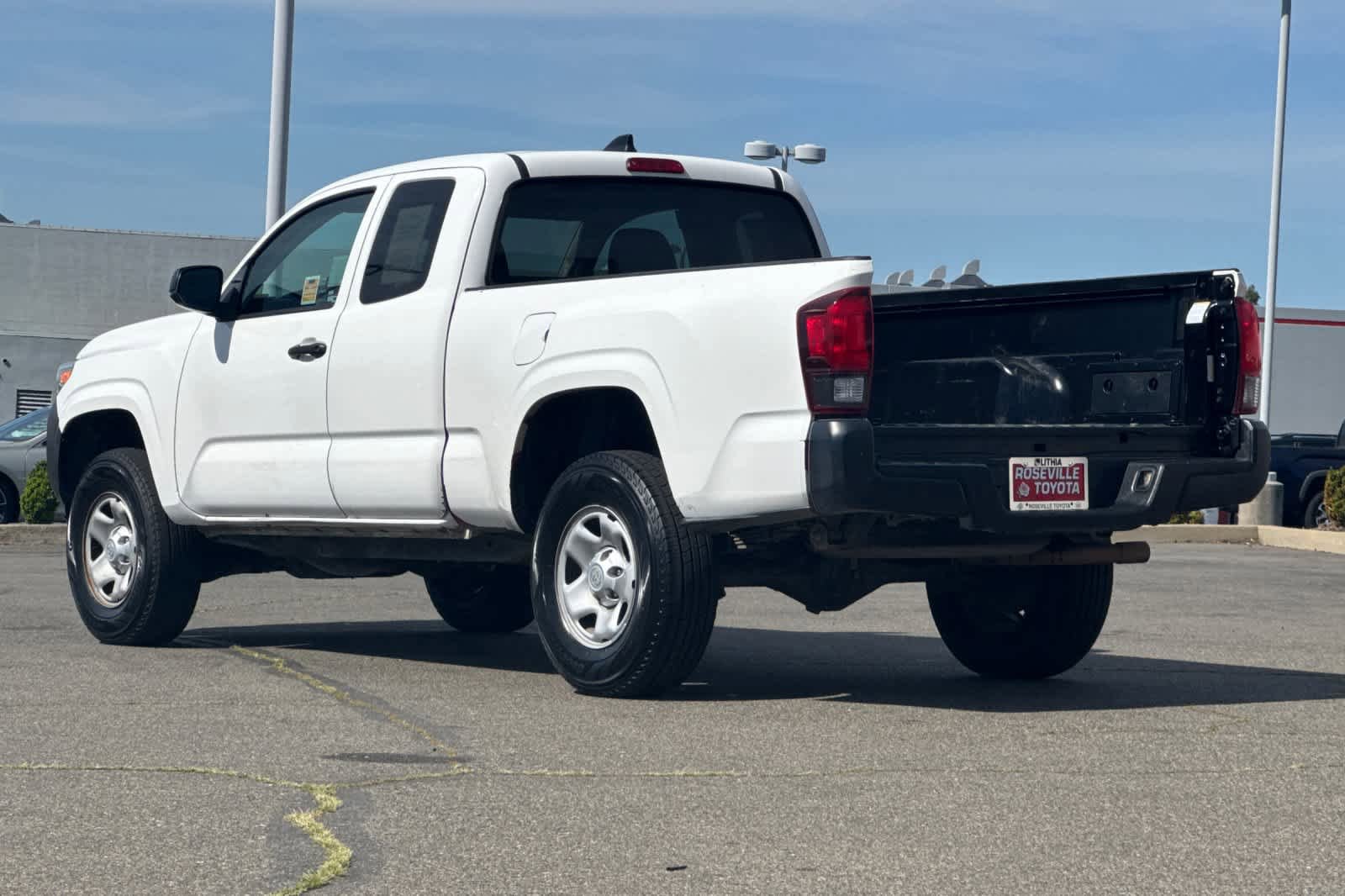 Used 2020 Toyota Tacoma SR RWD image 7