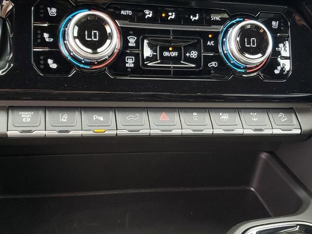 New 2026 GMC Sierra 2500 AT4X AWD/4WD image 25