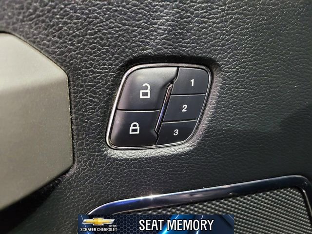 Used 2015 Ford F150 Lariat w/ Equipment Group 502A Luxury image 53