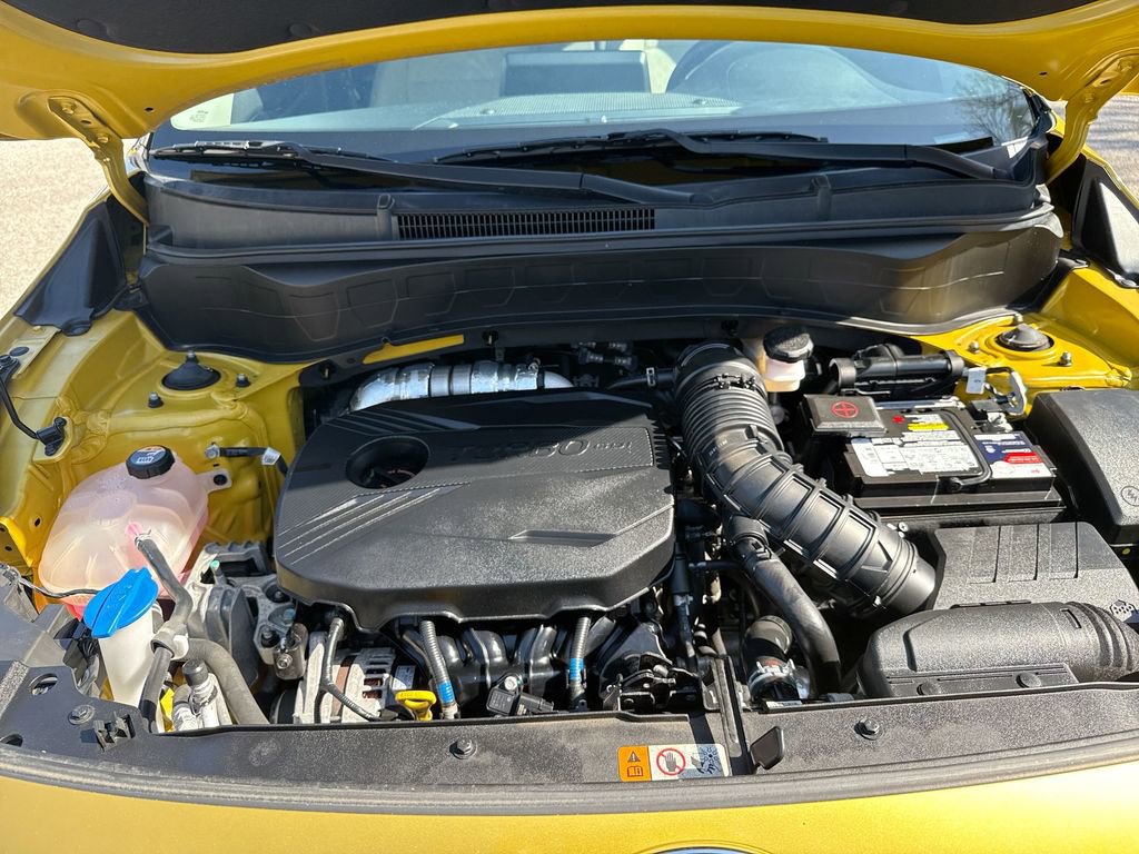 Used 2021 Kia Seltos SX w/ SX Sunroof Package image 18