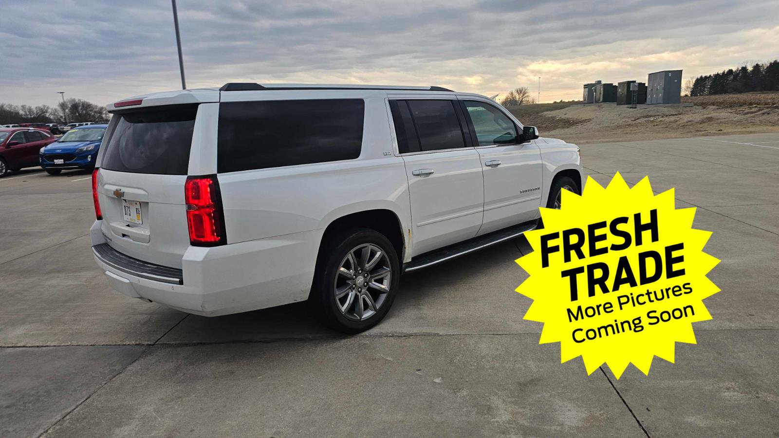 Used 2016 Chevrolet Suburban LTZ image 6