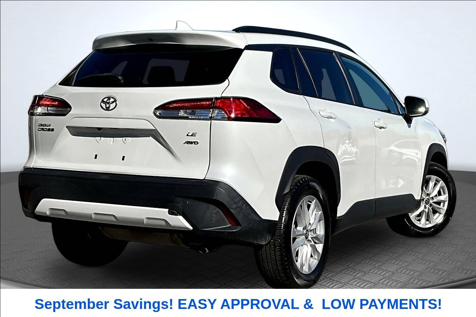 Used 2023 Toyota Corolla Cross LE AWD/4WD image 5