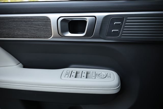 Certified 2025 Hyundai Santa Fe Calligraphy AWD/4WD image 15