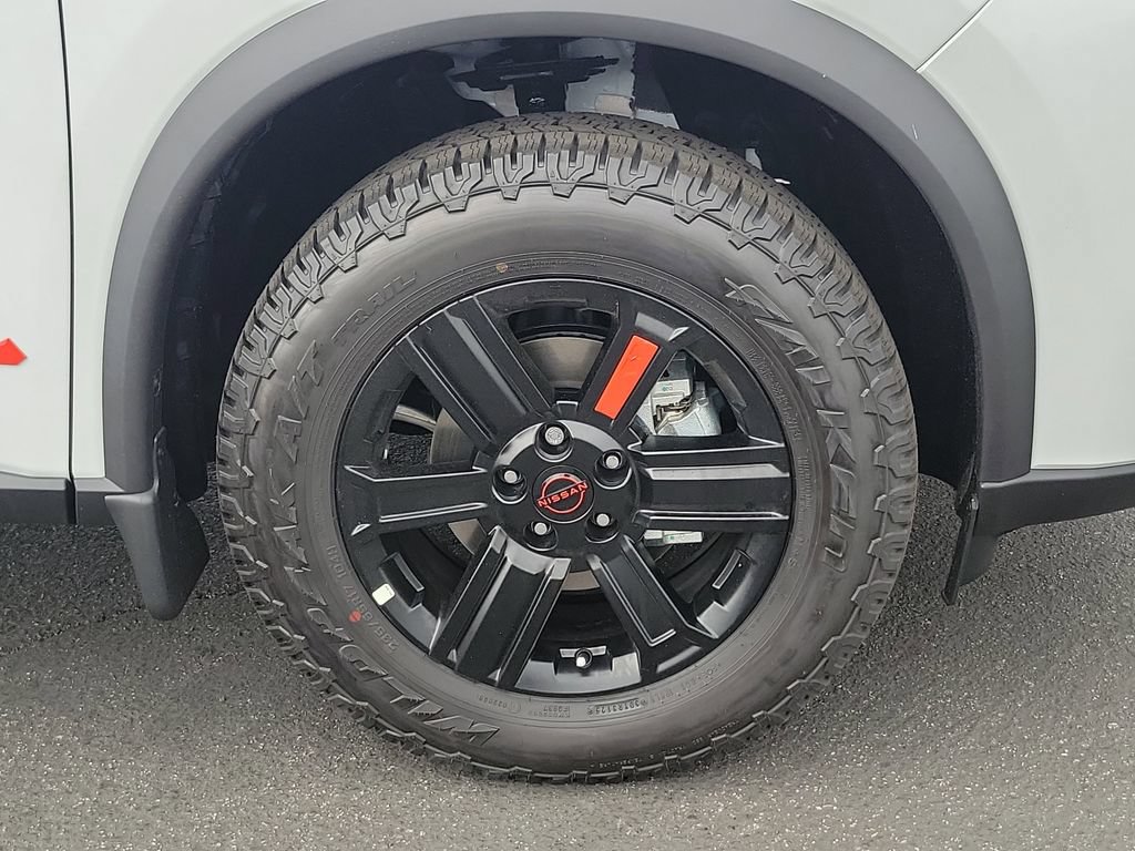 New 2026 Nissan Rogue SV AWD/4WD image 4