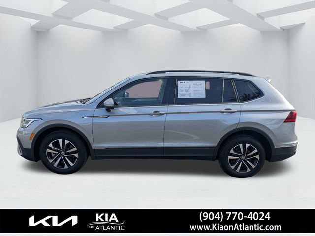 Used 2024 Volkswagen Tiguan S image 6