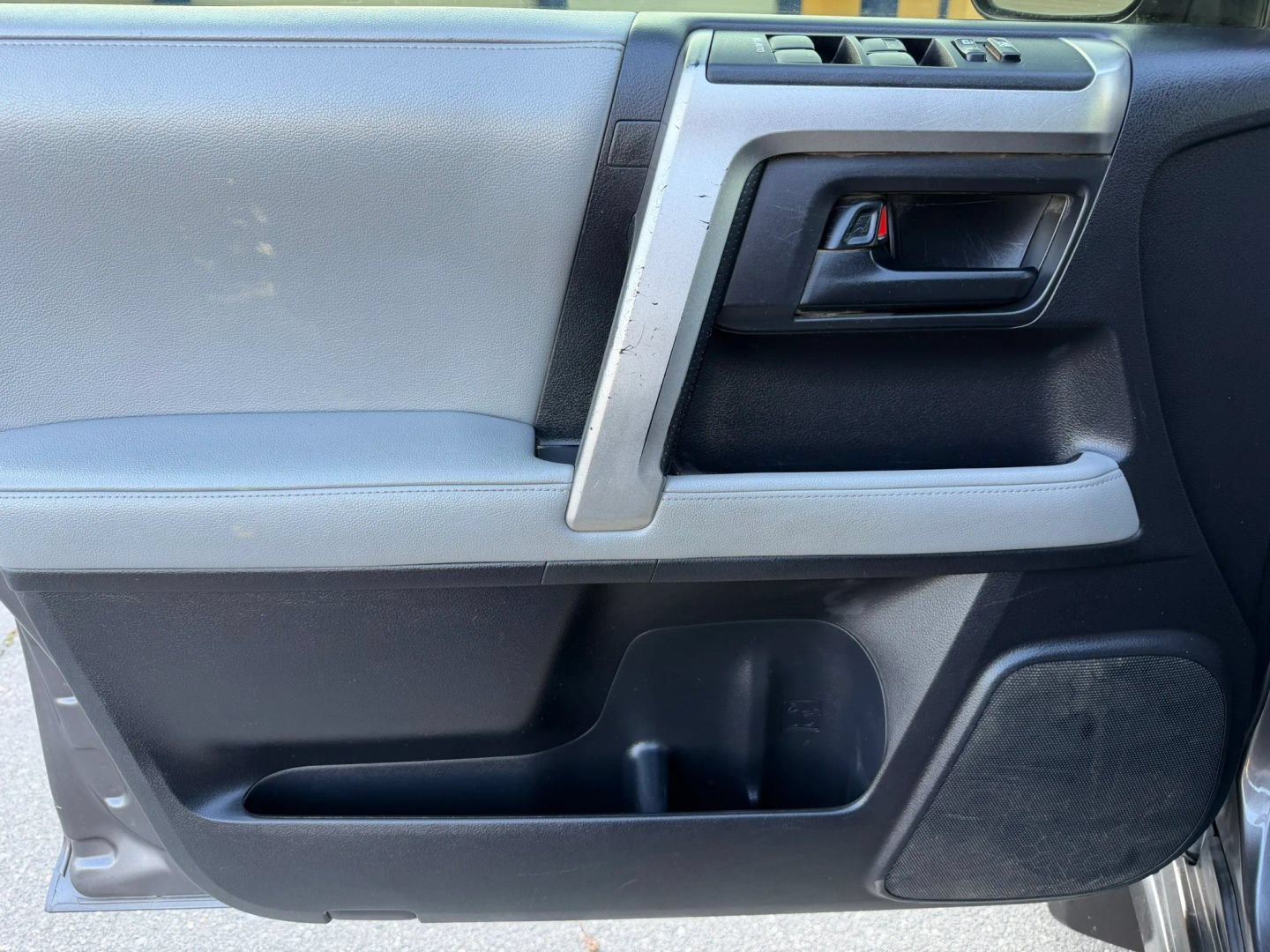 Used 2013 Toyota 4Runner SR5 w/ Convenience Pkg RWD image 7