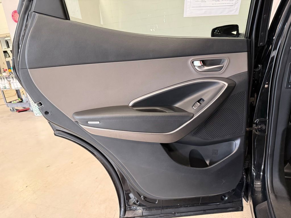 Used 2018 Hyundai Santa Fe Sport AWD/4WD image 32