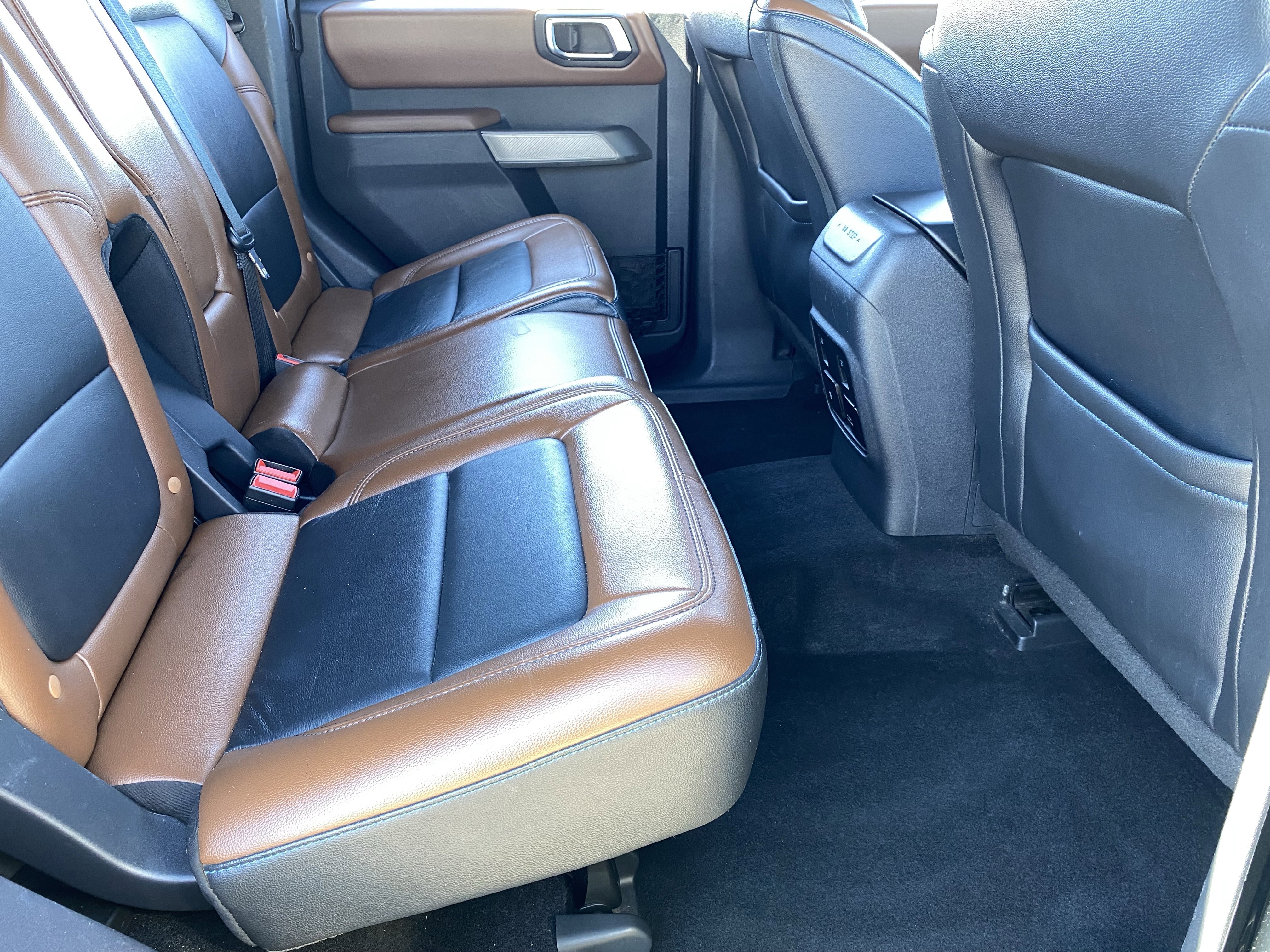 Used 2022 Ford Bronco Outer Banks image 13