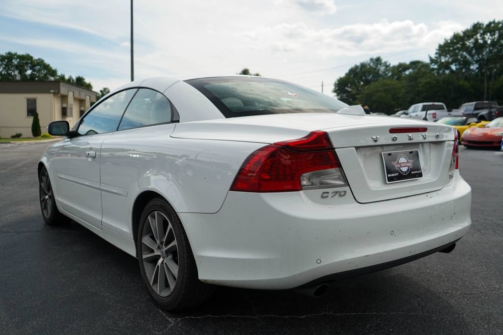 Used 2013 Volvo C70 T5 FWD image 4