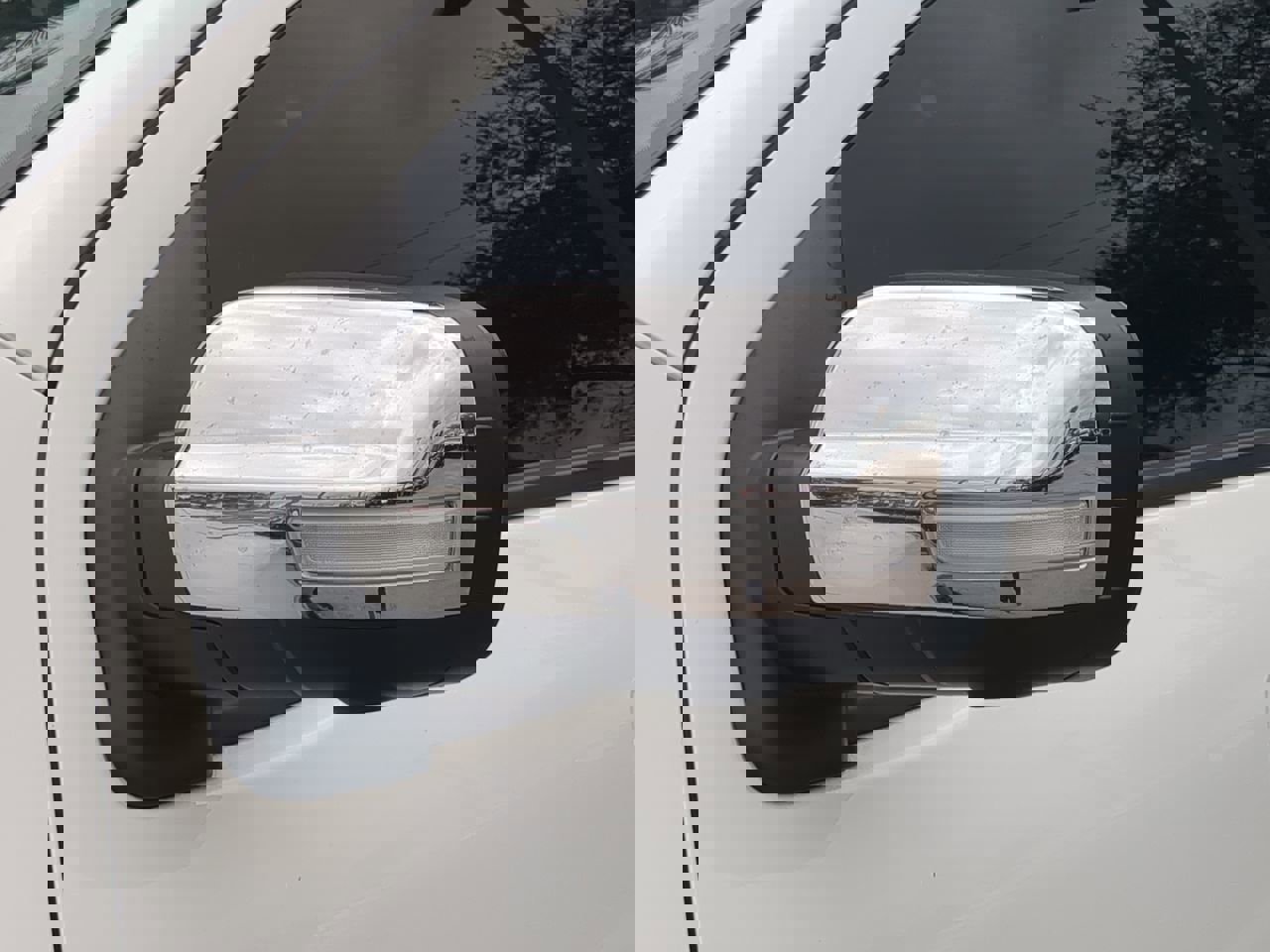 Used 2024 Nissan Titan Platinum Reserve w/ Moonroof Package image 12