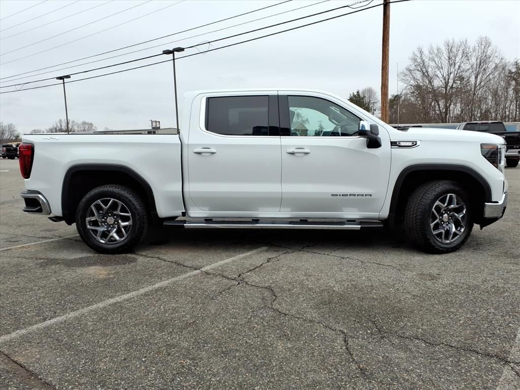 New 2026 GMC Sierra 1500 SLE w/ Preferred Package image 3