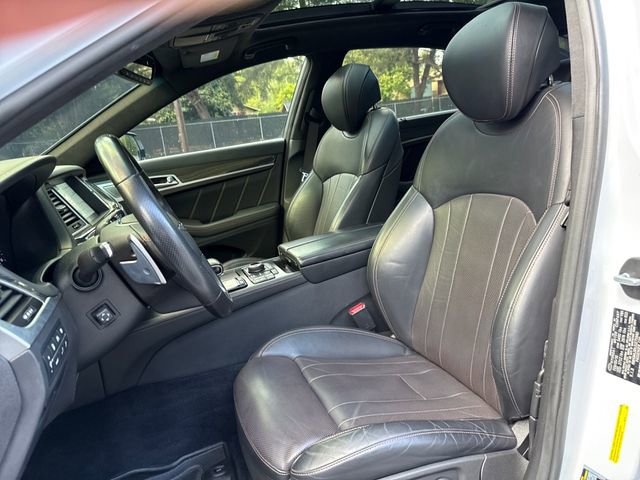 Used 2018 Genesis G80 3.3T Sport image 9