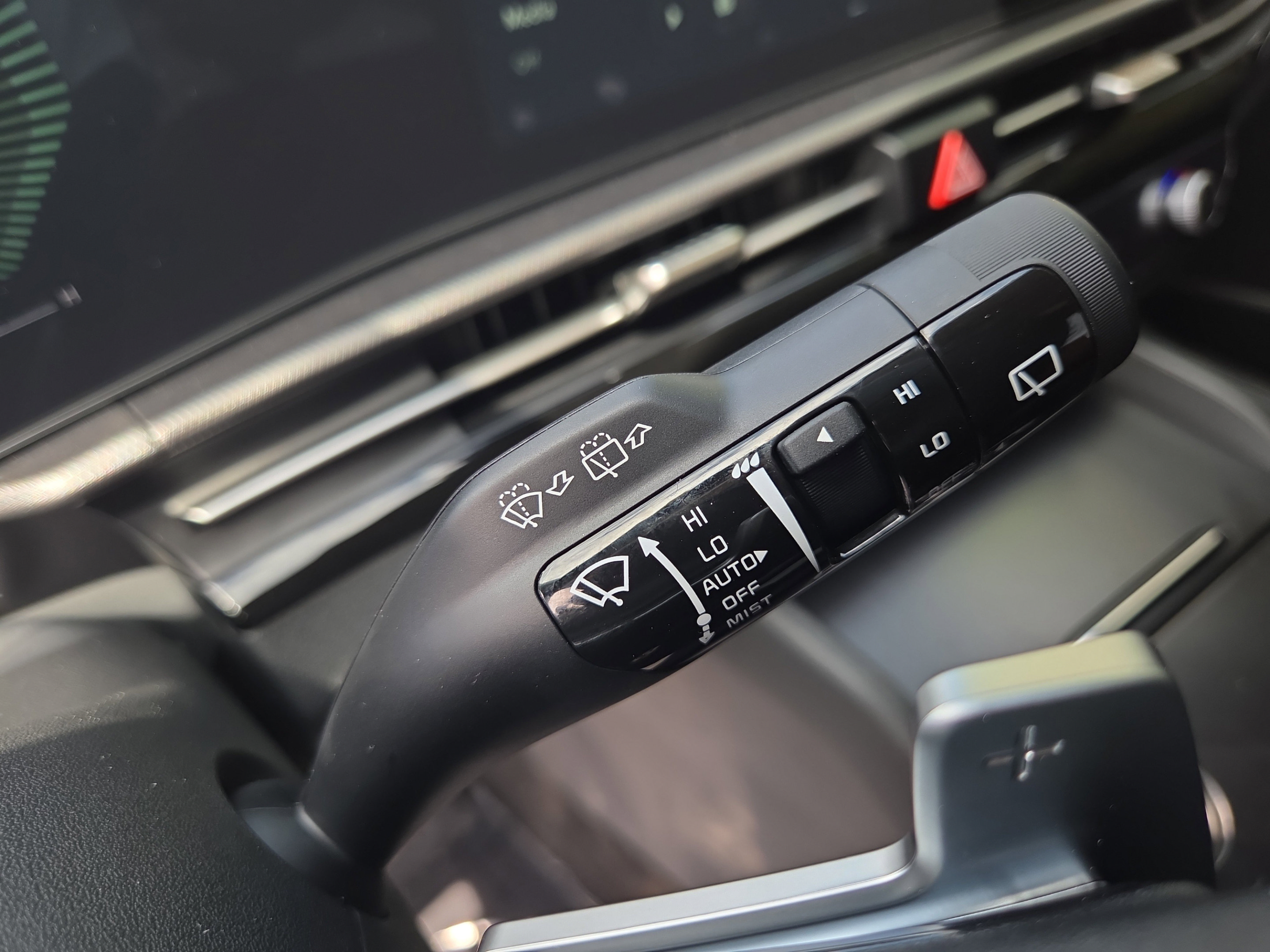 New 2026 Kia Sportage LX FWD image 23
