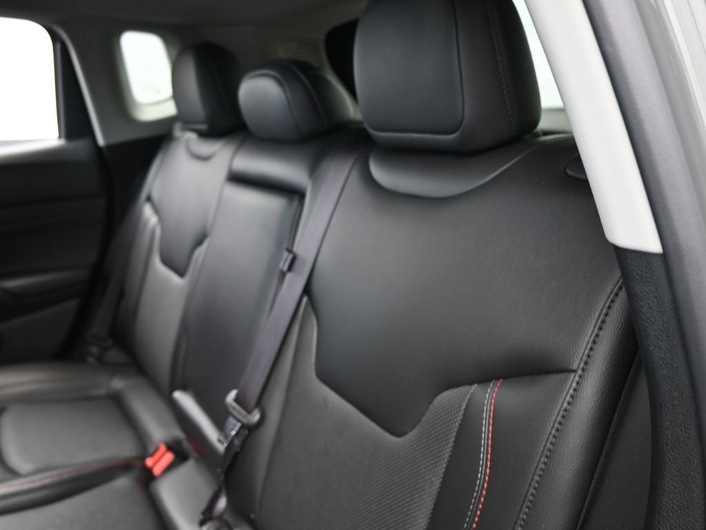 Used 2022 Jeep Compass Trailhawk w/ Trailhawk Elite Group image 26