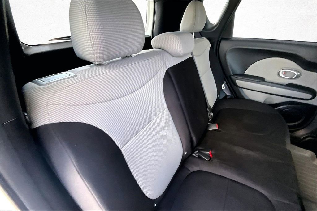 Used 2015 Kia Soul image 21