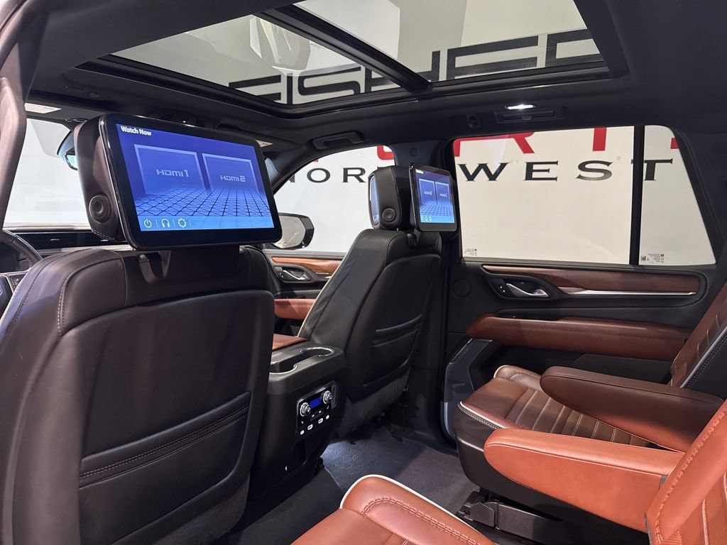 Used 2024 GMC Yukon Denali Ultimate AWD/4WD image 18