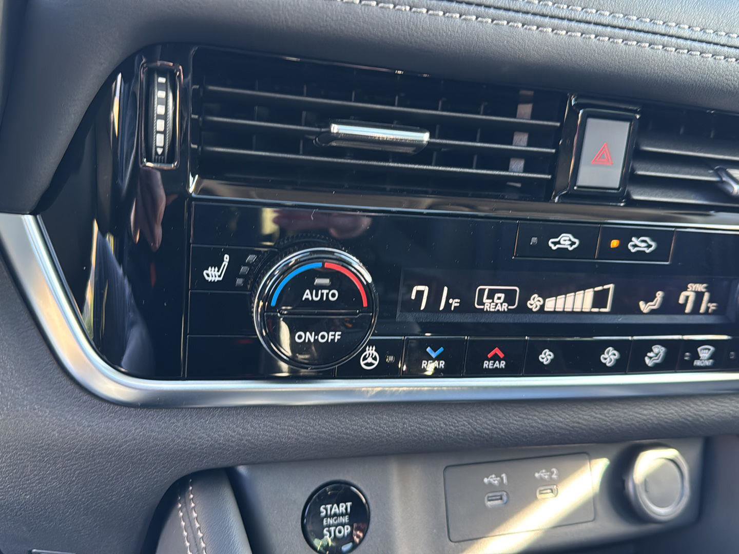 New 2026 Nissan Rogue Platinum w/ Platinum Premium Package image 24